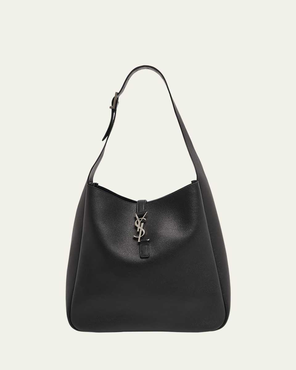 Le 5 À 7 Large Hobo Bag in Smooth Leather